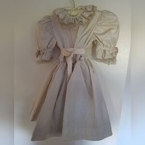 Vintage Girls Princess Dress Size 4 Satin Lace Puff Sleeve Party Gown